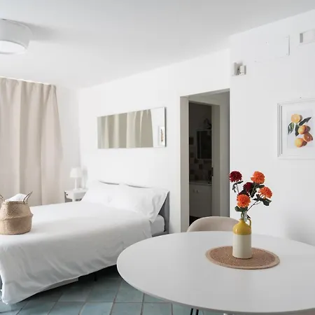 Гостевой дом Dimora Santa Caterina